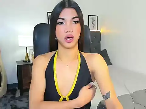 CassieSommereux online show from 10.20.25