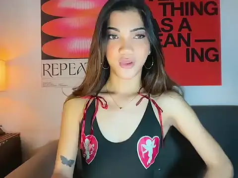 CassieSommereux online show from 02.12.26