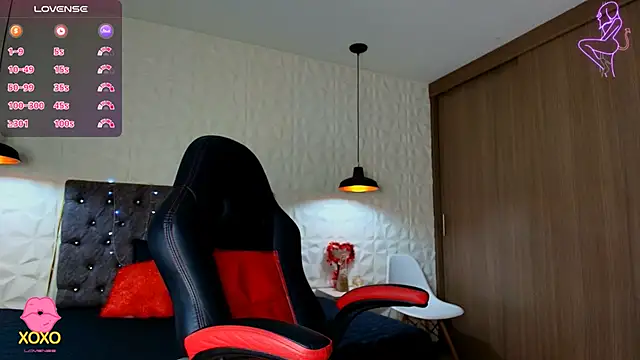 Snapshot of zoe01_dl chatting on 09.20.25 zoe01 dl online show from 09.20.25