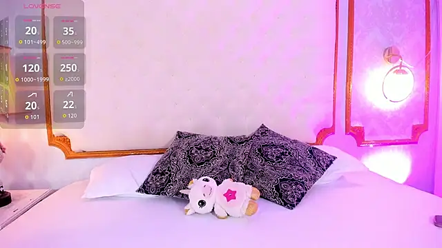 Snapshot of Manelyk_evanss_ chatting on 09.09.25 Manelyk evanss online show from 09.09.25