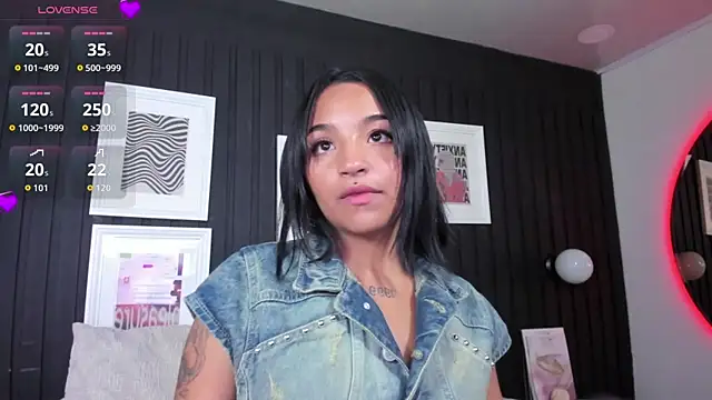 Manelyk evanss  online show from 05.20.26