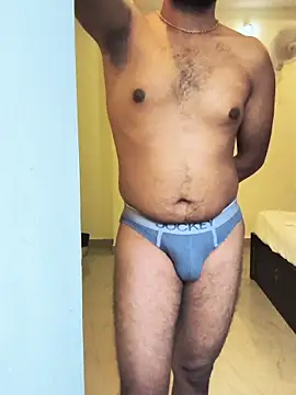 Snapshot of hunk7714 chatting on 11.21.25 hunk7714 online show from 11.21.25