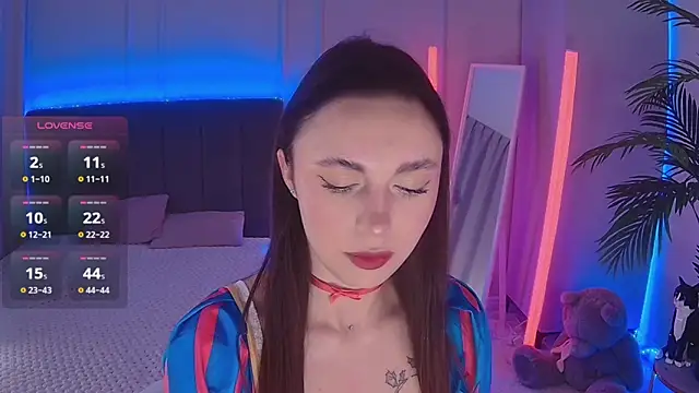 Snapshot of Leri_Star chatting on 11.22.25 Leri Star online show from 11.22.25