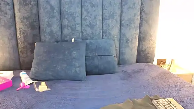 yunkeyc online show from 11.10.25