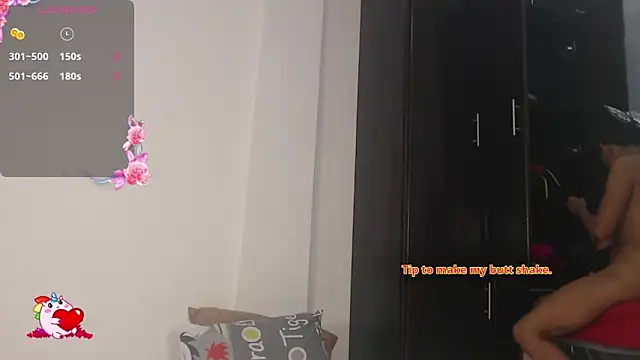 Snapshot of Aprill18_ chatting on 11.26.25 Aprill18 online show from 11.26.25