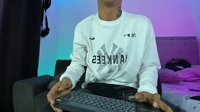 twinkDuohot online show from 05.27.26