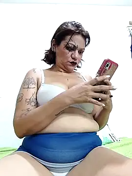 Massiel 77 online show from 10.27.25