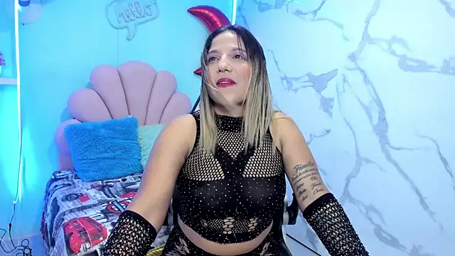 Snapshot of tiana_breeze chatting on 09.14.25 tiana breeze online show from 09.14.25