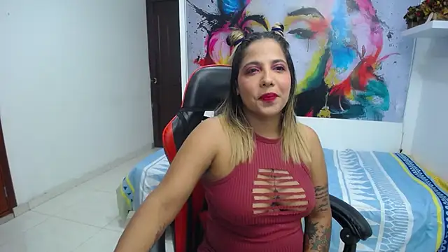 Snapshot of tiana_breeze chatting on 09.30.25 tiana breeze online show from 09.30.25