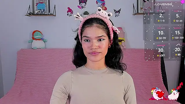 emycarver09 online show from 03.07.26