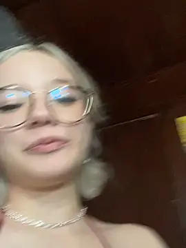 Snapshot of sukubo__ chatting on 02.01.26 sukubo online show from 02.01.26