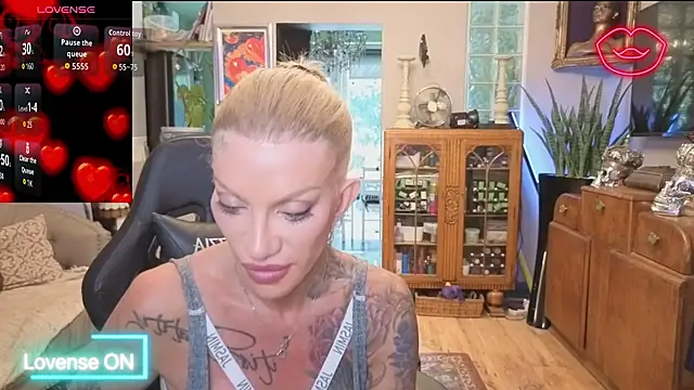 xl uk top trans online show from 08.04.26