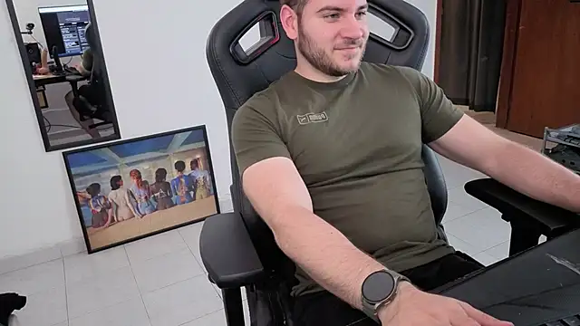 Snapshot of Paul00474 chatting on 09.13.25 Paul00474 online show from 09.13.25