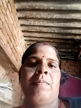 Snapshot of Sapna_cutt chatting on 09.12.25 Sapna cutt online show from 09.12.25