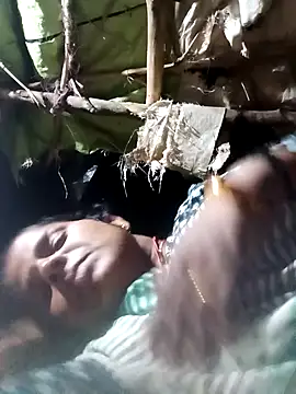 Snapshot of Sapna_cutt chatting on 09.30.25 Sapna cutt online show from 09.30.25