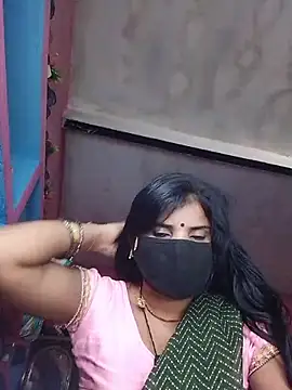 Snapshot of Rashili_jaan chatting on 10.17.25 Rashili jaan online show from 10.17.25