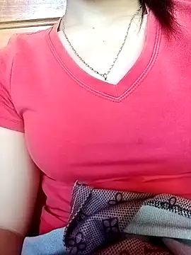 LucyyLy online show from 09.12.25