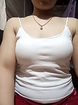LucyyLy online show from 05.05.26