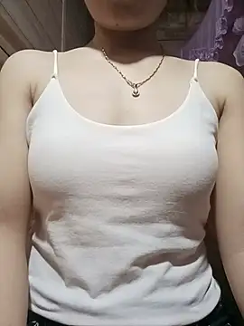 LucyyLy online show from 06.05.26