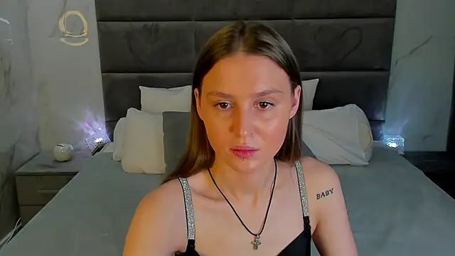 Snapshot of sasha__meow chatting on 11.17.25 sasha meow online show from 11.17.25