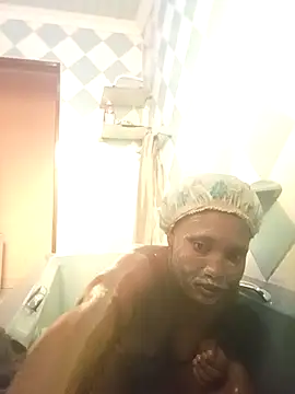 Snapshot of freakynyashXxXx chatting on 11.17.25 freakynyashXxXx online show from 11.17.25