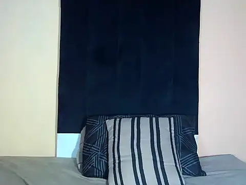 Snapshot of freakynyashXxXx chatting on 02.26.26 freakynyashXxXx online show from 02.26.26