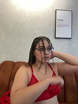 Snapshot of Tayler_Kim chatting on 03.07.26 Tayler Kim online show from 03.07.26