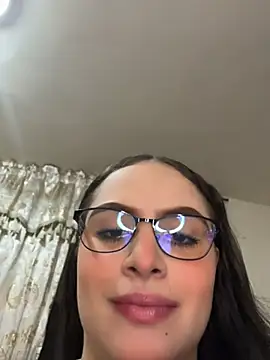 Tayler Kim online show from 06.26.26