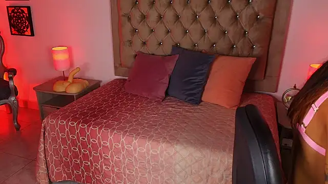 dulce fresa  online show from 12.05.25