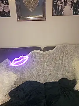 DeliciousDeeX online show from 02.02.26