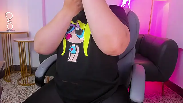 Snapshot of Miss_Francheska chatting on 12.02.25 Miss Francheska online show from 12.02.25