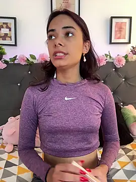 Im Lyan online show from 11.20.25