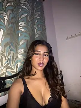 STRIP GLOW online show from 03.15.26