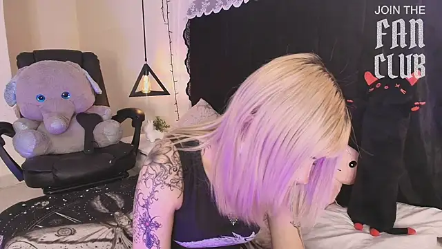 IvyBelle  online show from 06.10.26