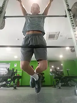 Snapshot of PayForThePaddy chatting on 04.04.26 PayForThePaddy online show from 04.04.26