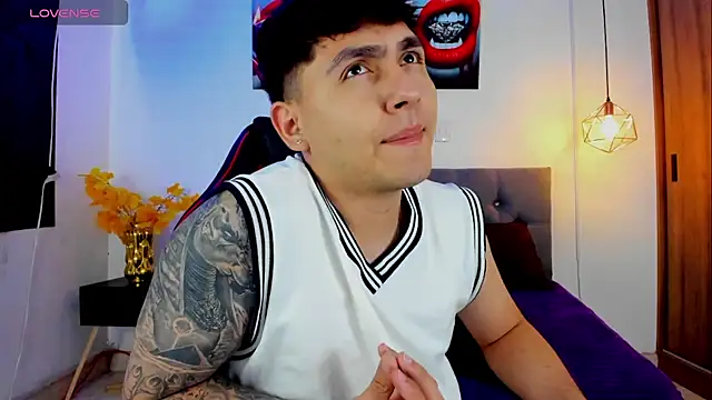 Nicolas James Sc online show from 10.28.25