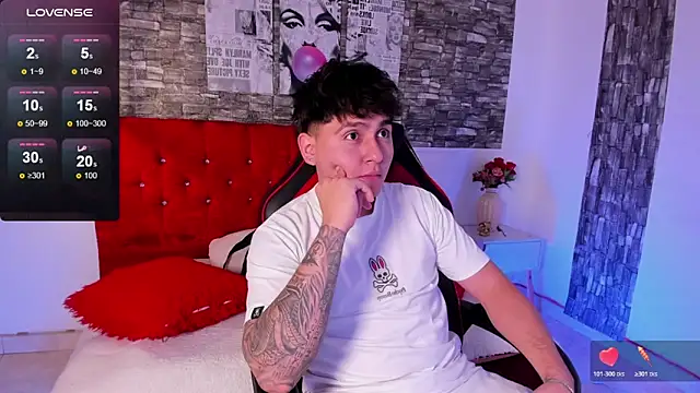 Nicolas James Sc online show from 03.04.26