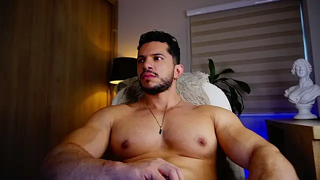 Erick Thompsonx online show from 10.04.25