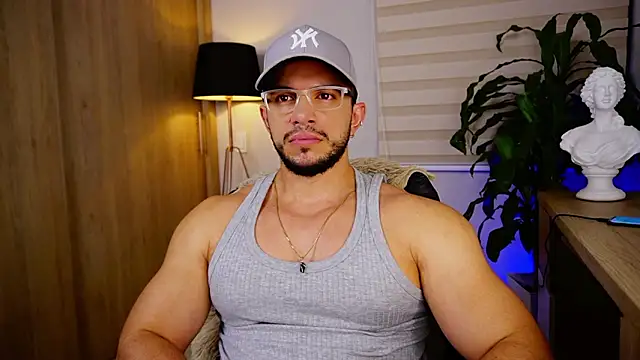 Erick Thompsonx online show from 03.05.26