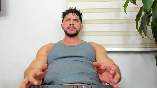 Erick Thompsonx online show from 07.02.26