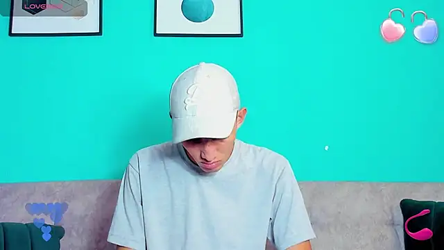 Maikol Ortiz online show from 11.11.25