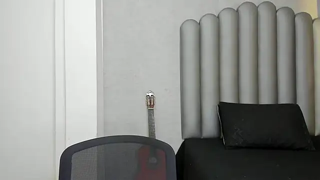 Charlotte-Star online show from 10.29.25