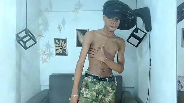 criss zuri online show from 09.12.25