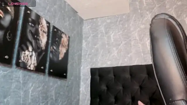 sophie  blare online show from 06.04.26