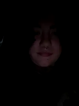 Snapshot of Yui-Ch06 chatting on 11.26.25 Yui-Ch06 online show from 11.26.25