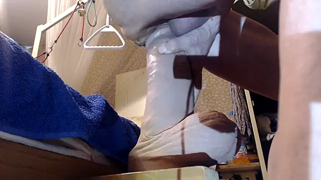 Snapshot of BiglovelyXXL chatting on 11.09.25 BiglovelyXXL online show from 11.09.25