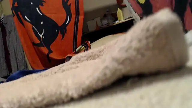 Snapshot of BiglovelyXXL chatting on 12.01.25 BiglovelyXXL online show from 12.01.25