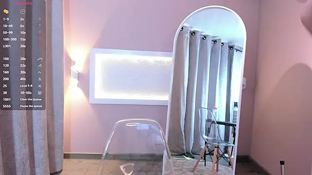 Snapshot of kaylii_purple chatting on 12.05.25 kaylii purple online show from 12.05.25