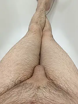 Snapshot of Dmitrii222q chatting on 02.13.26 Dmitrii222q online show from 02.13.26