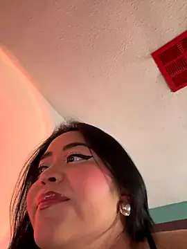 MyHoneyFrida online show from 09.24.25